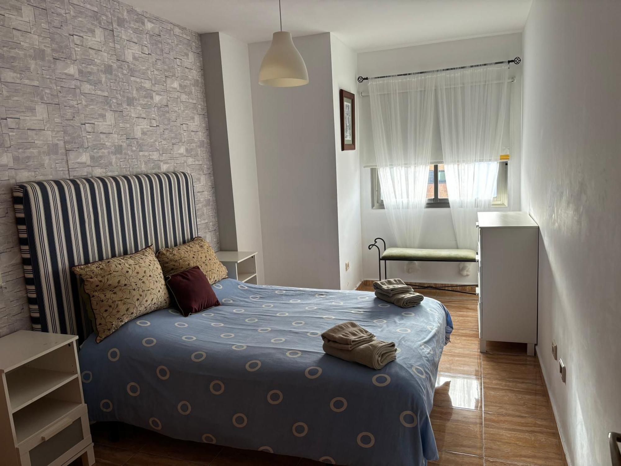 Piso Seminuevo Centrico Con Vistas Daire Vecindario  Dış mekan fotoğraf